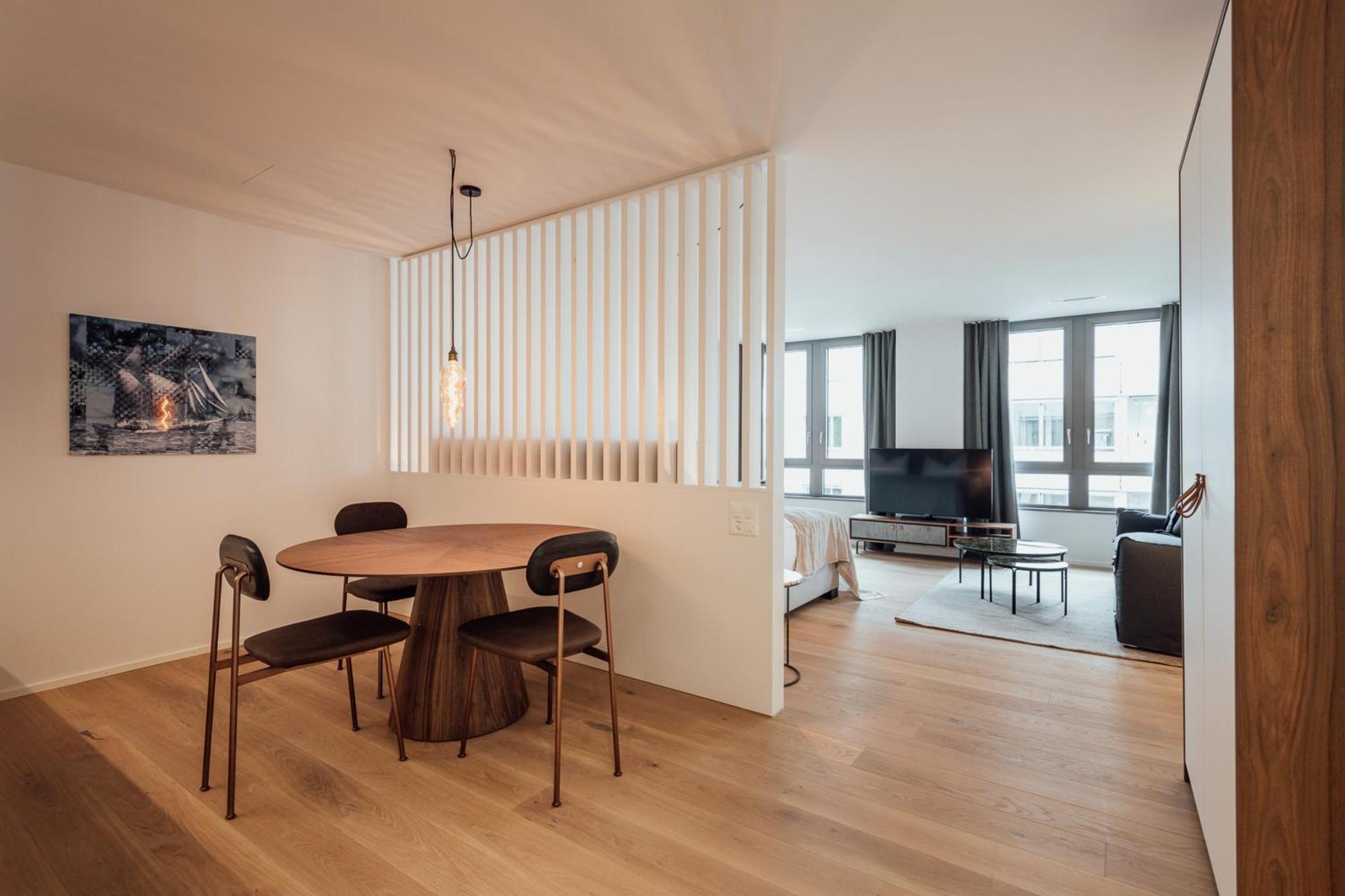 Gubelhof Suites Zug Szoba fotó